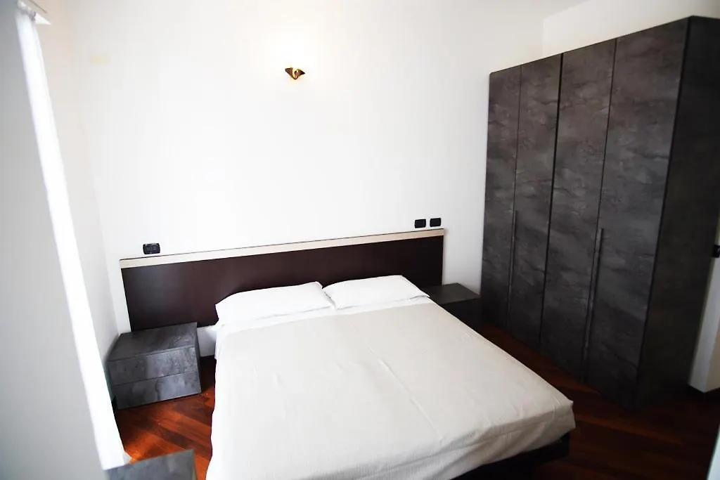Apartment Appartamenti Siviglia Cattolica